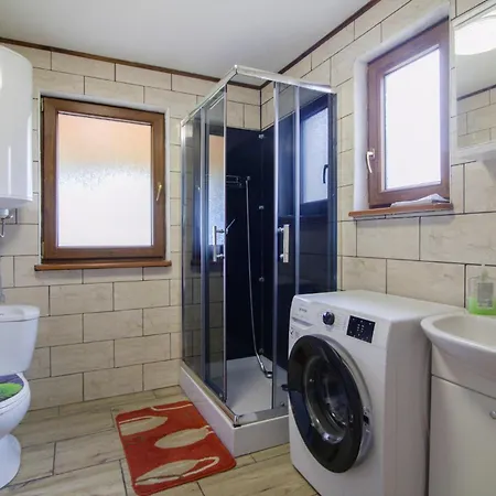 3 Bedroom Gorgeous In Casa vacanze